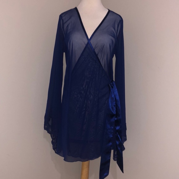 Frederick’s of Hollywood sheer blue robe, size L - Picture 2 of 14